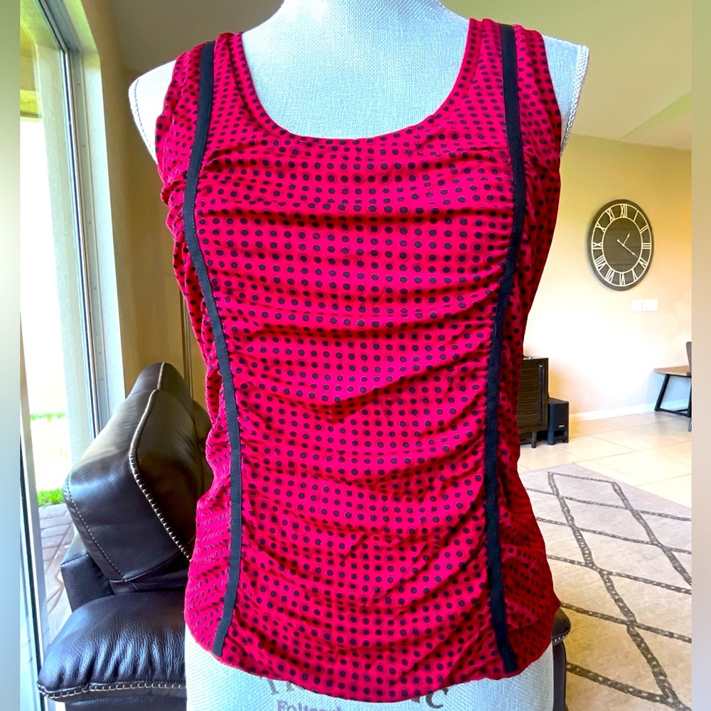 INC top size M perfect for summer,no sleeves, perfect condition.